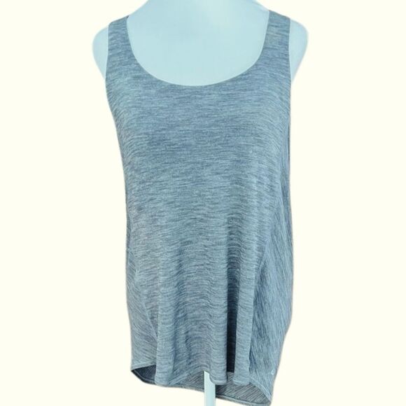 LULULEMON FreeTo be Wild strappy tank size 8. - Picture 2 of 10
